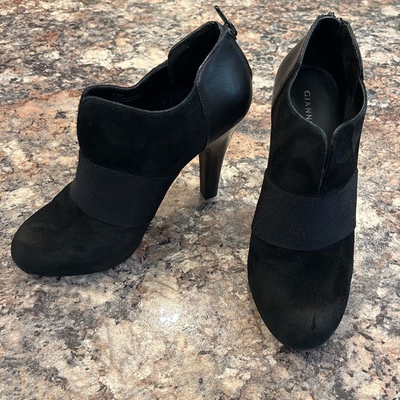 Gianni Bini velour high heel bootie - Picture 2 of 3